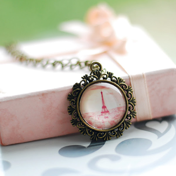 Eiffel Tower Pendant by magnesina