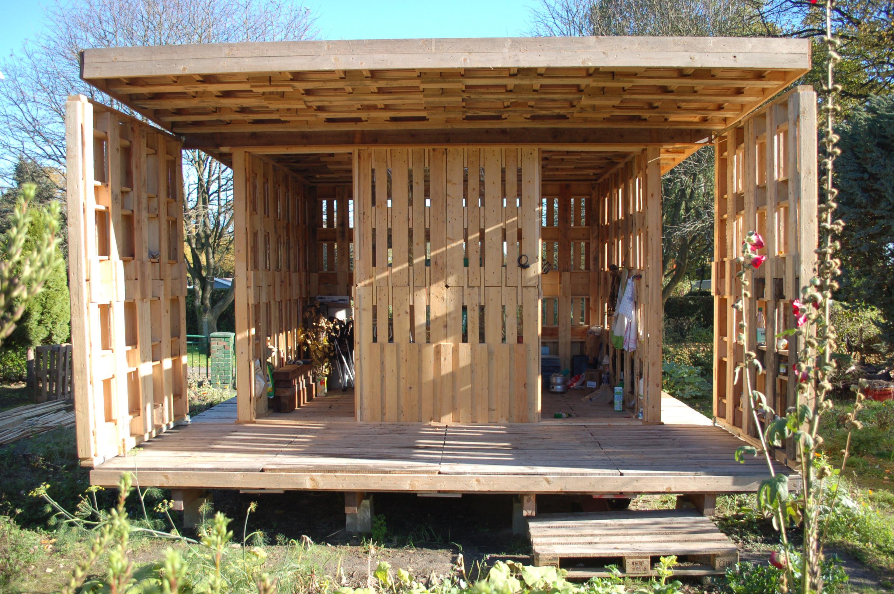 Gartenhaus Aus Paletten Bauen Anleitung kinderzimmer Modrn