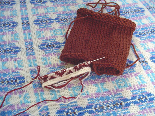 VS blocking, felted hat swatch, Komi mittens swatch