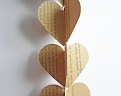 Paper garland hearts