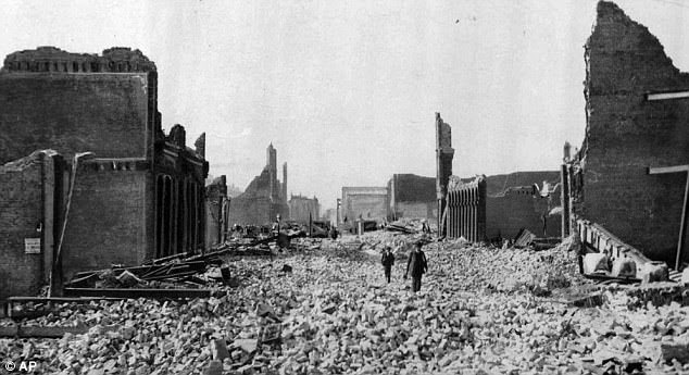 This haunting photograph shows people walking through rubble in San Francisco on 18 April 1906. Many people are worried that the city and LA, for example, would look like this again due to a massive quake