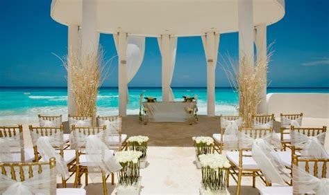 15 Best Destination Wedding Locations on a Budget 15 Best Destination Wedding Locations on a Budget