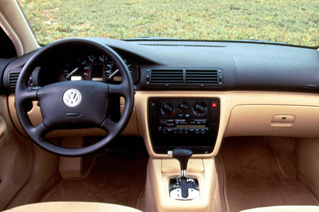 2002 Volkswagen Passat Interior