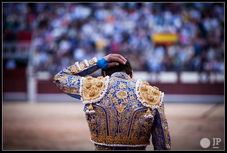 el-cid-saliendo-a-saludar
