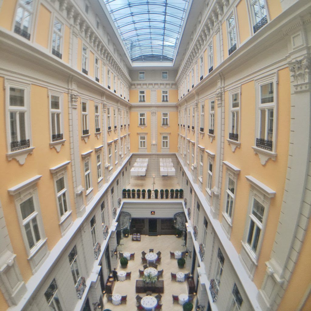 Places You Must Visit In Budapest
