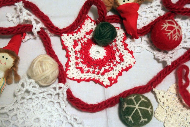 wooly i-cord garland