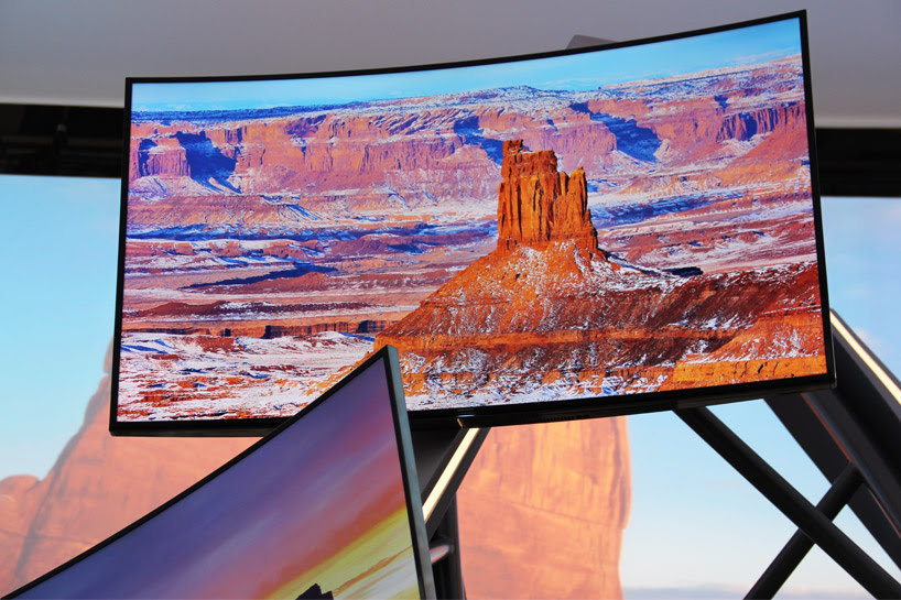 samsung-CES-2014-curved-ultra-high-definition-uhd-tv_designboom07