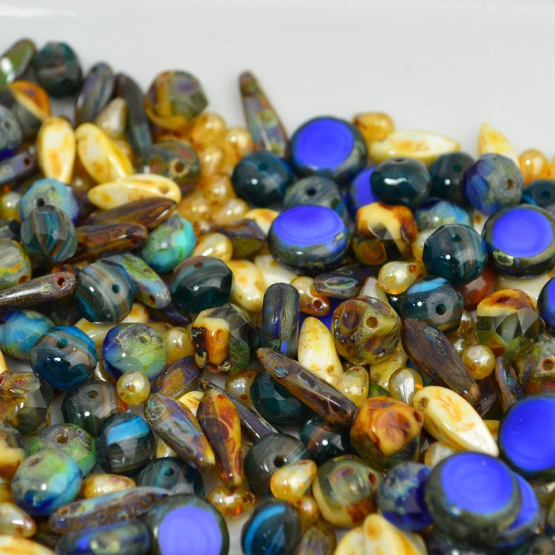 s45976 BeadFX Bead Mix - Czech Glass Mix - Dwyn