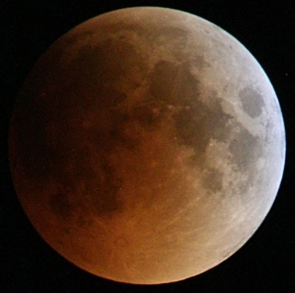 File:Lunar eclipse June 2011 Total.jpg