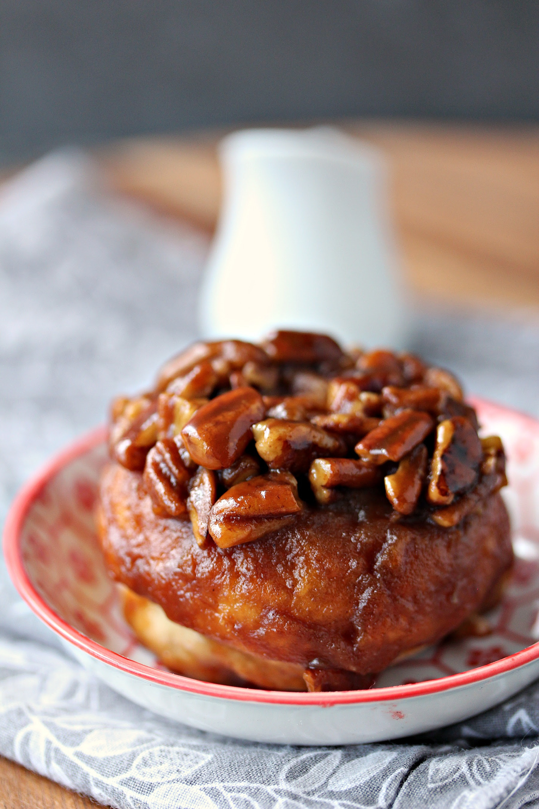 Overnight Apple Pecan Caramel Sticky Buns Overnight Apple Pecan Caramel Sticky Buns