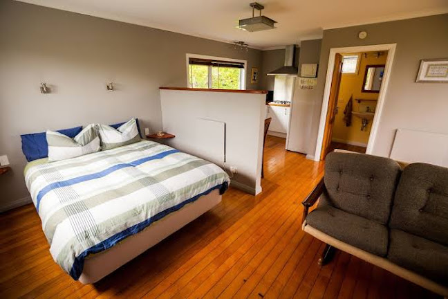 Reviews of Relax a Lodge - BBH in Kerikeri - Hotel