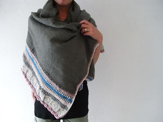 marble SUD YAK KNIT SHAWL http://www.small-kyoto.com/archives/5188