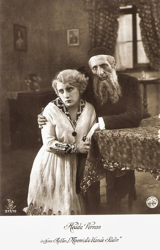 Hedda Vernon in Noemi, die blonde Jüdin.