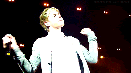niall just being hawt