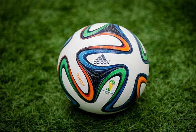 最高 2014 ワールドカップ ボール - マシアフテナン