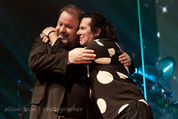 Marillion, Wolves, 2015, Sunday