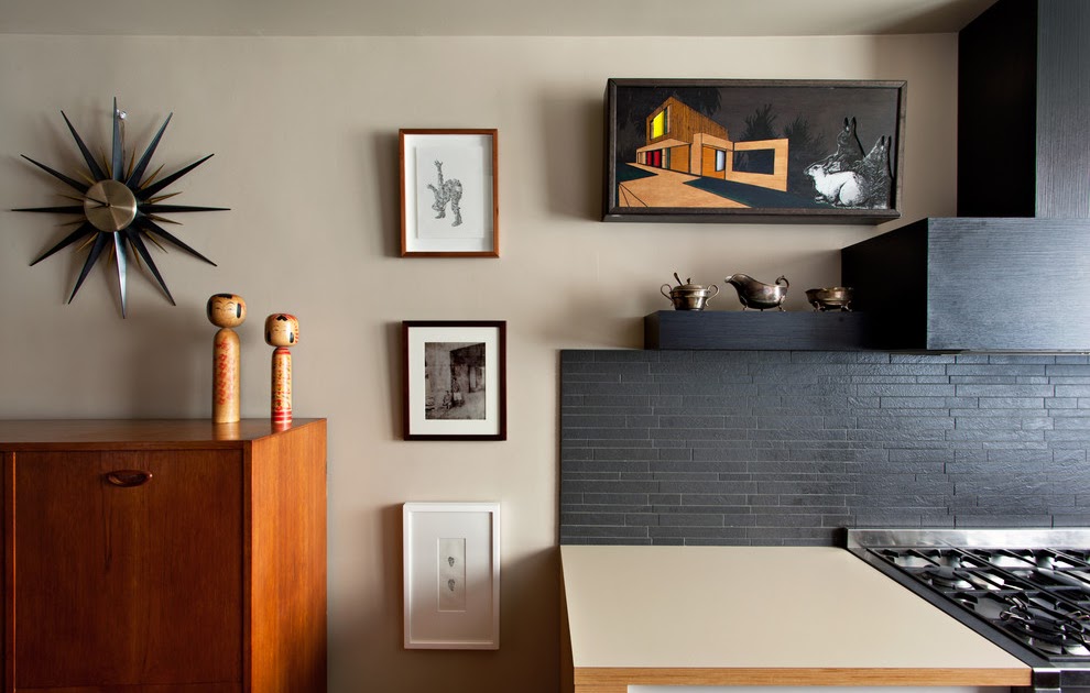 Apartment Renovation Ideas : Small apartment kitchen remodel. Even