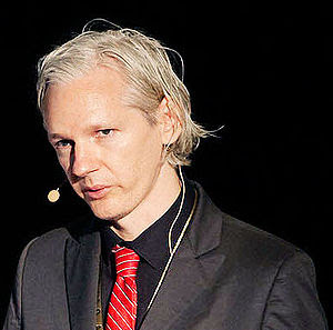 English: Julian Assange at New Media Days 09 i...