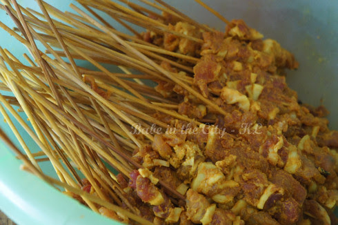 Raw pork satay