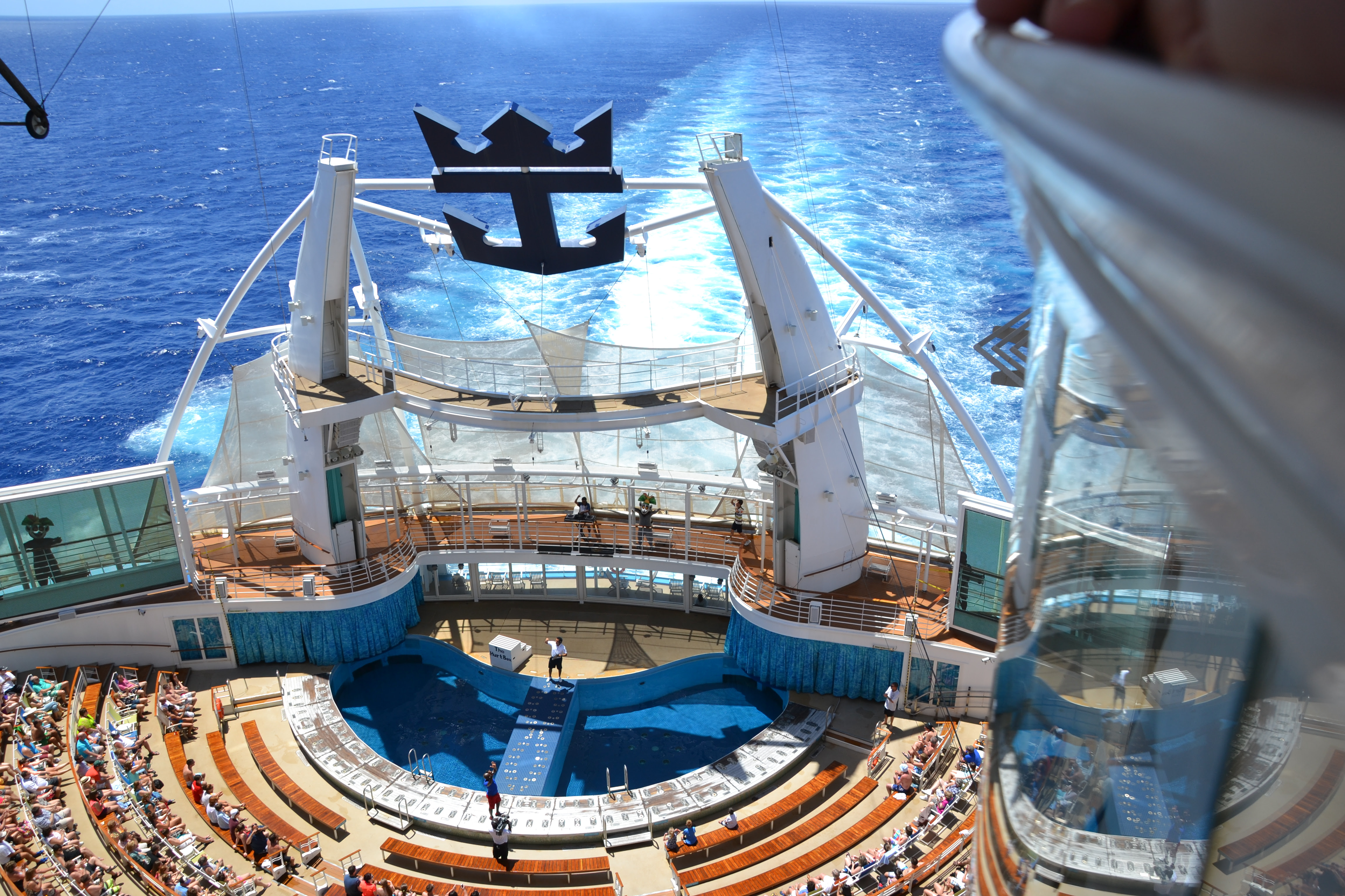 Лайнер Oasis of the Seas
