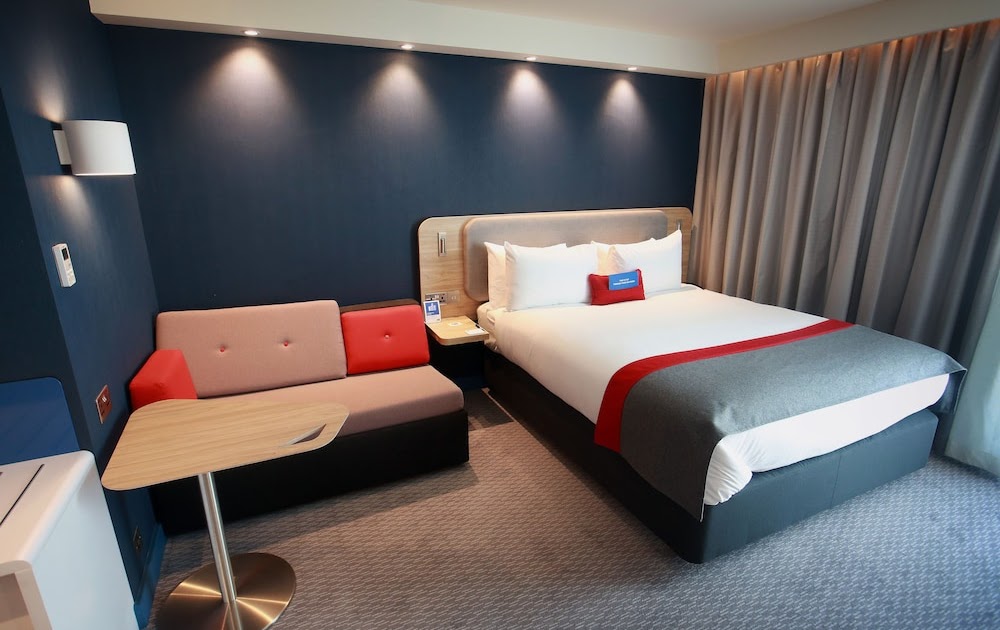 Promo [85% Off] Holiday Inn Express London Victoria United Kingdom - Hotel Near Me | Best Hotel ...