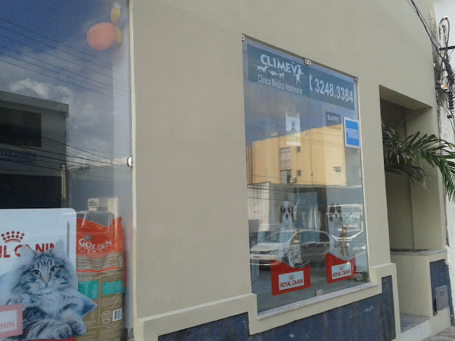 CLIMEV-Clínica Médica Veterinária - Veterinário