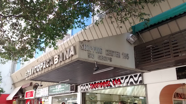 Shopping Center 50 Shops