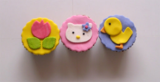 kitty2_cupcakes