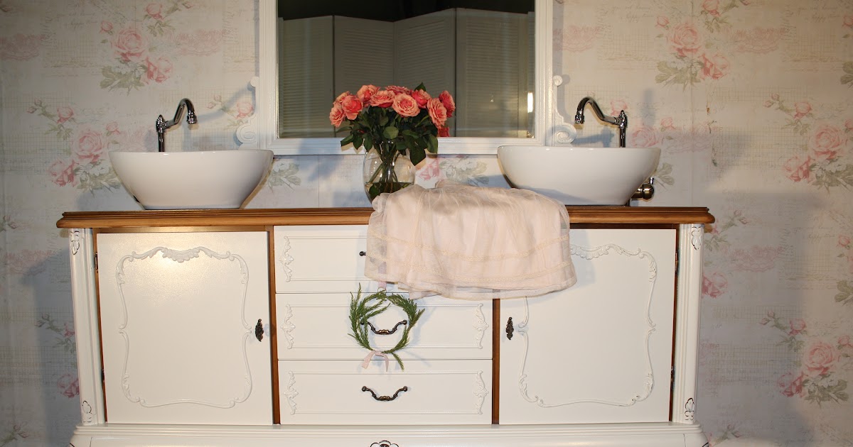 Waschtische Badezimmer Mit 3-Loch Armatur Im Englischen Stil
