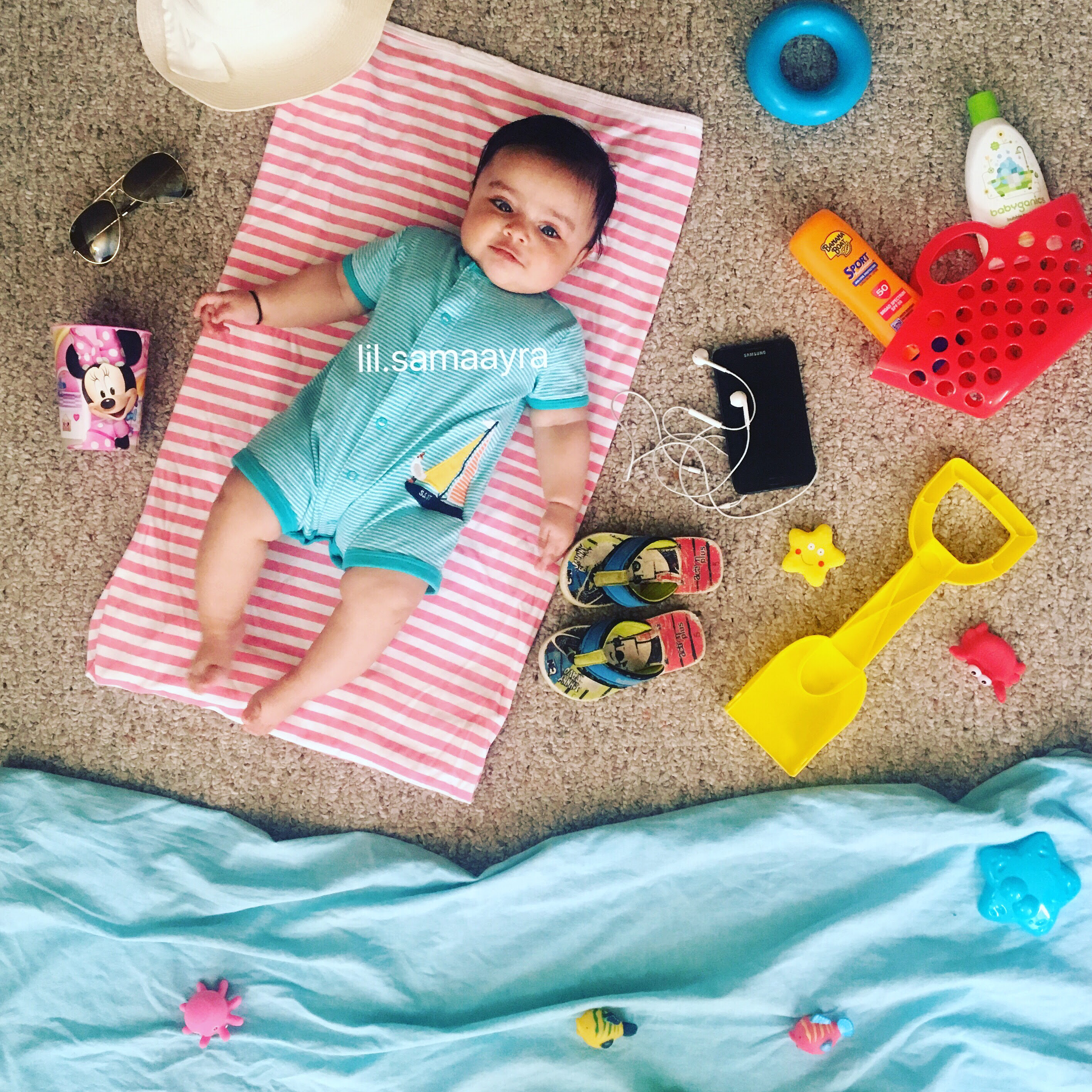 1-month-baby-photoshoot-ideas-at-home-for-boy-6-month-baby-photo