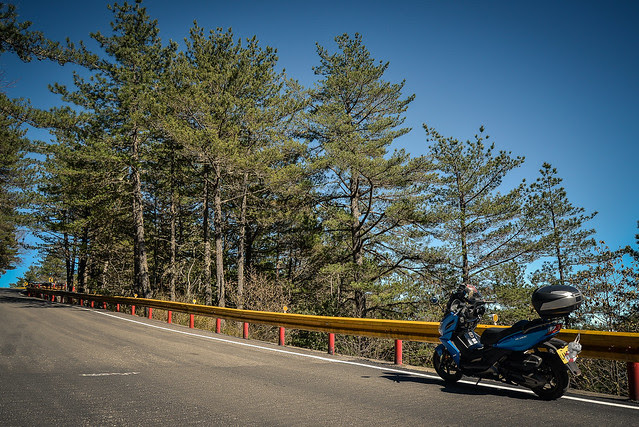 motorcycle x cos x 旅行 -34 http://farm4.static.flickr.com/3680/12089565434_7bdcd3ee1b_z.jpg
