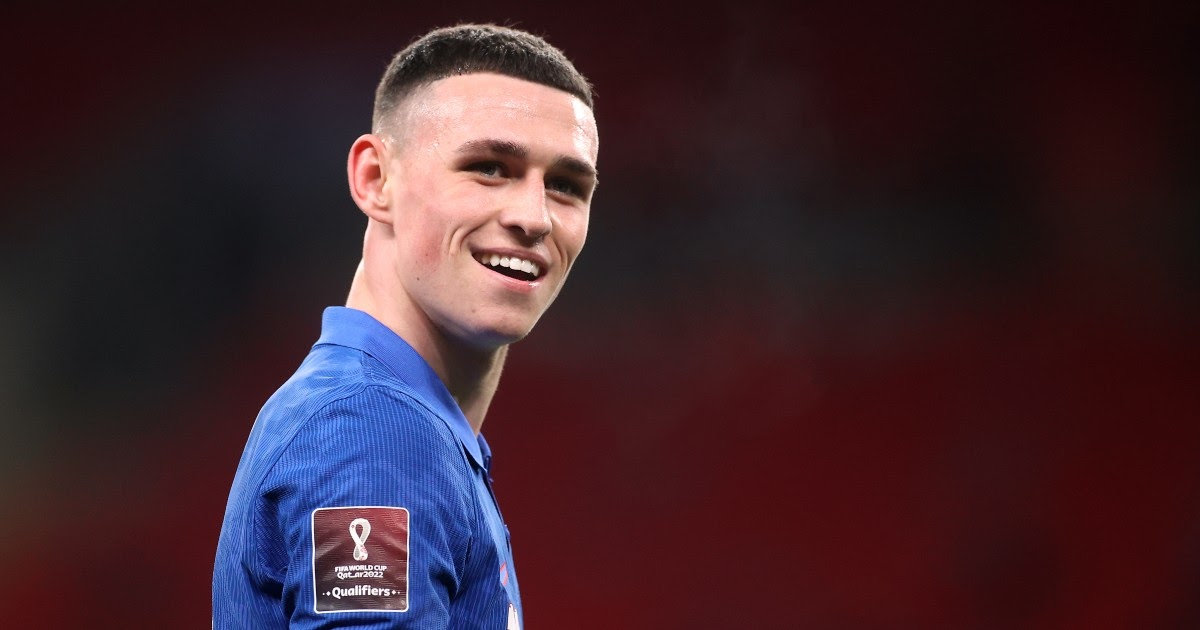 Фил фоден статистика. Phil Foden Haircut. Причёска Фодена с боку.