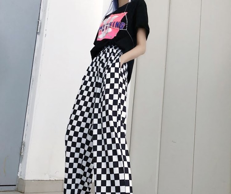 50+ファッション 白黒 人気のファッションスタイル