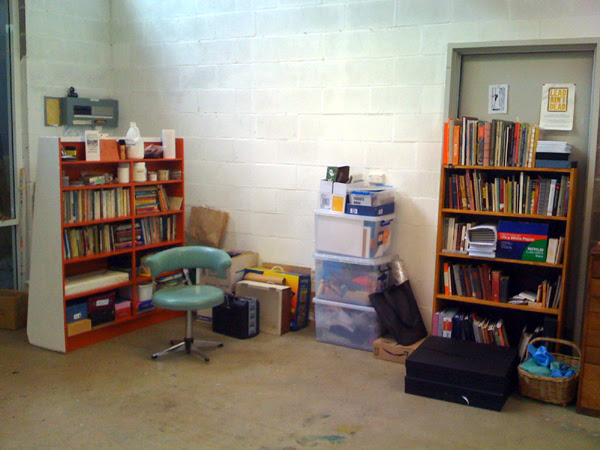 Studio Duck, bottom left corner