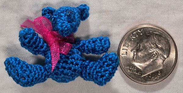 Everyone who makes a small bear compares it to a dime. Everyone who makes a small bear compares it to a dime.