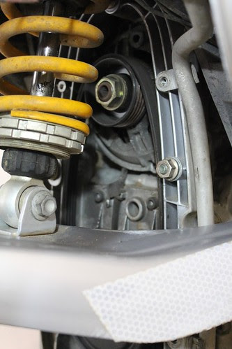 2001 BMW R1150GS Alternator Belt Replacement