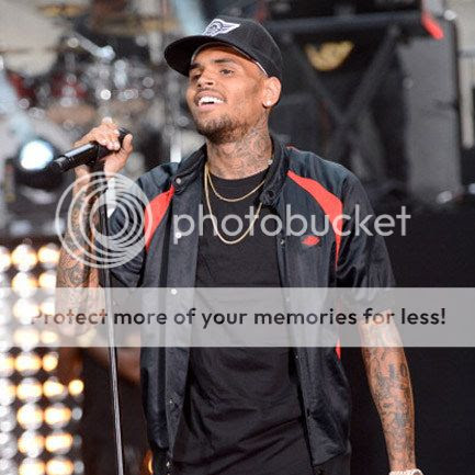 Chris Brown underwhelms on ‘Today’ Summer Concert Series...
