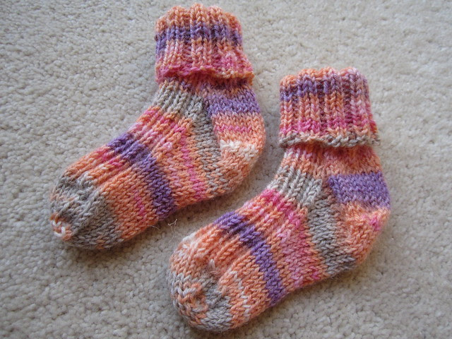 Baby socks for Evie (1)