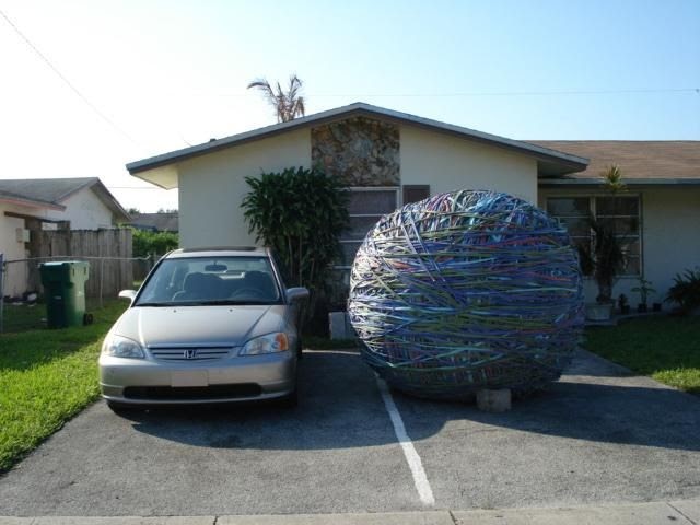 largest-aluminum-foil-ball-lifestyle-colour