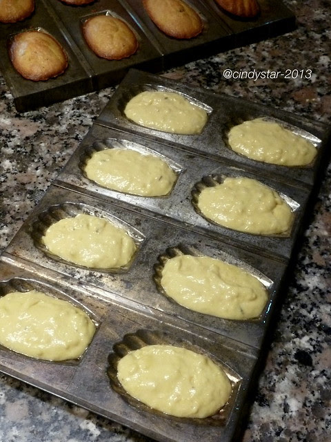 facendo madeleines al formaggio