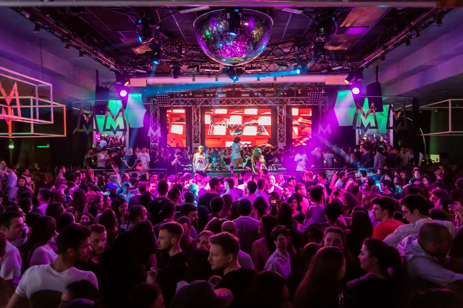 Beliebte Clubs in Europa: Razzmatazz, Barcelona