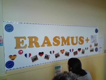 C:\Users\Francesco\Documents\Foto\Resistenza 18.19\Erasmus plus Troyes 17.3.19 23.3.19\IMG_20190319_181938.jpg