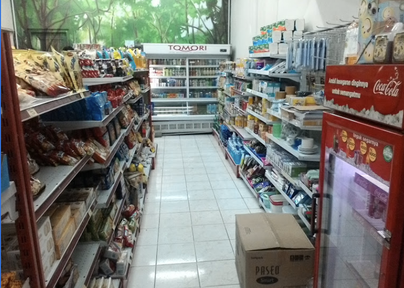 amenities near setiabudi - minimarket