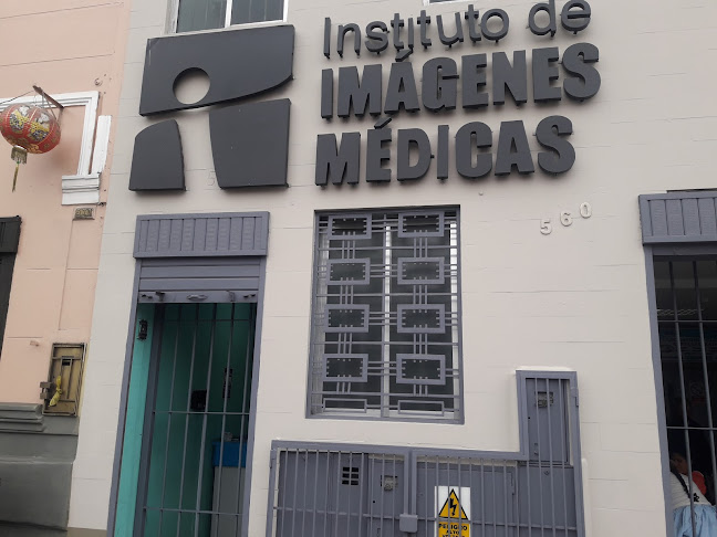 Av. Alfonso Ugarte 560, Cercado de Lima 15082, Perú