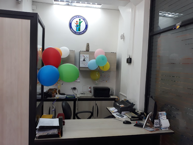 Opiniones de COOPERATIVA DE AHORRO Y CRÉDITO " GENERAL ANGEL FLORES LTDA en Guayaquil - Floristería