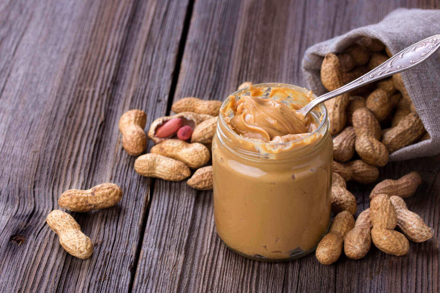Is Peanut Butter Safe During Pregnancy? - Being The Parent