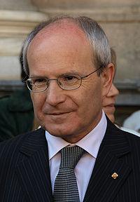 https://upload.wikimedia.org/wikipedia/commons/thumb/0/01/Jos%C3%A9_Montilla_-_001.jpg/200px-Jos%C3%A9_Montilla_-_001.jpg