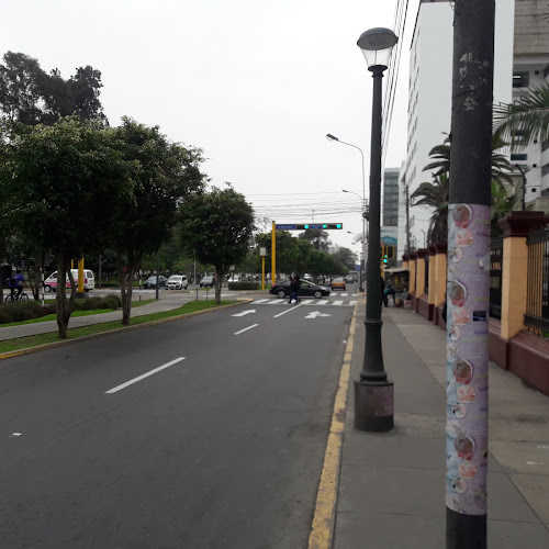 Grupo RM Contadores & Abogados - Lima