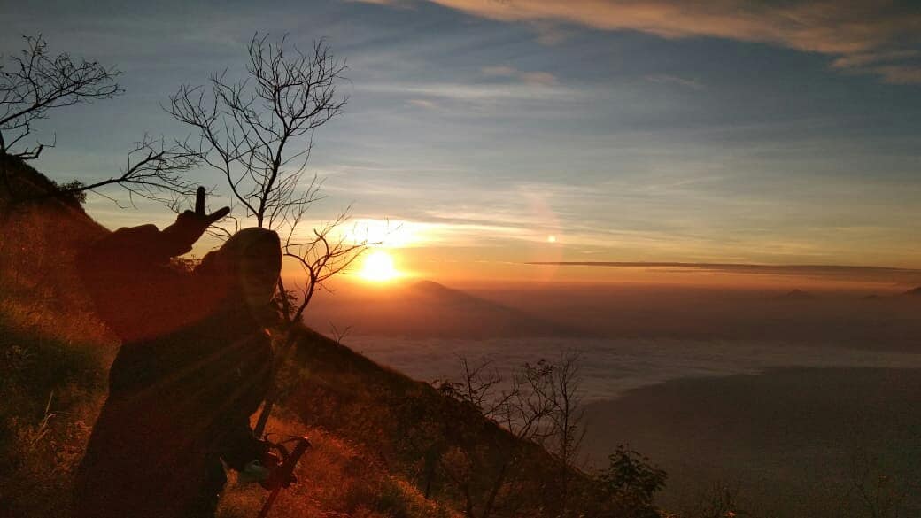 langit gunung sindoro