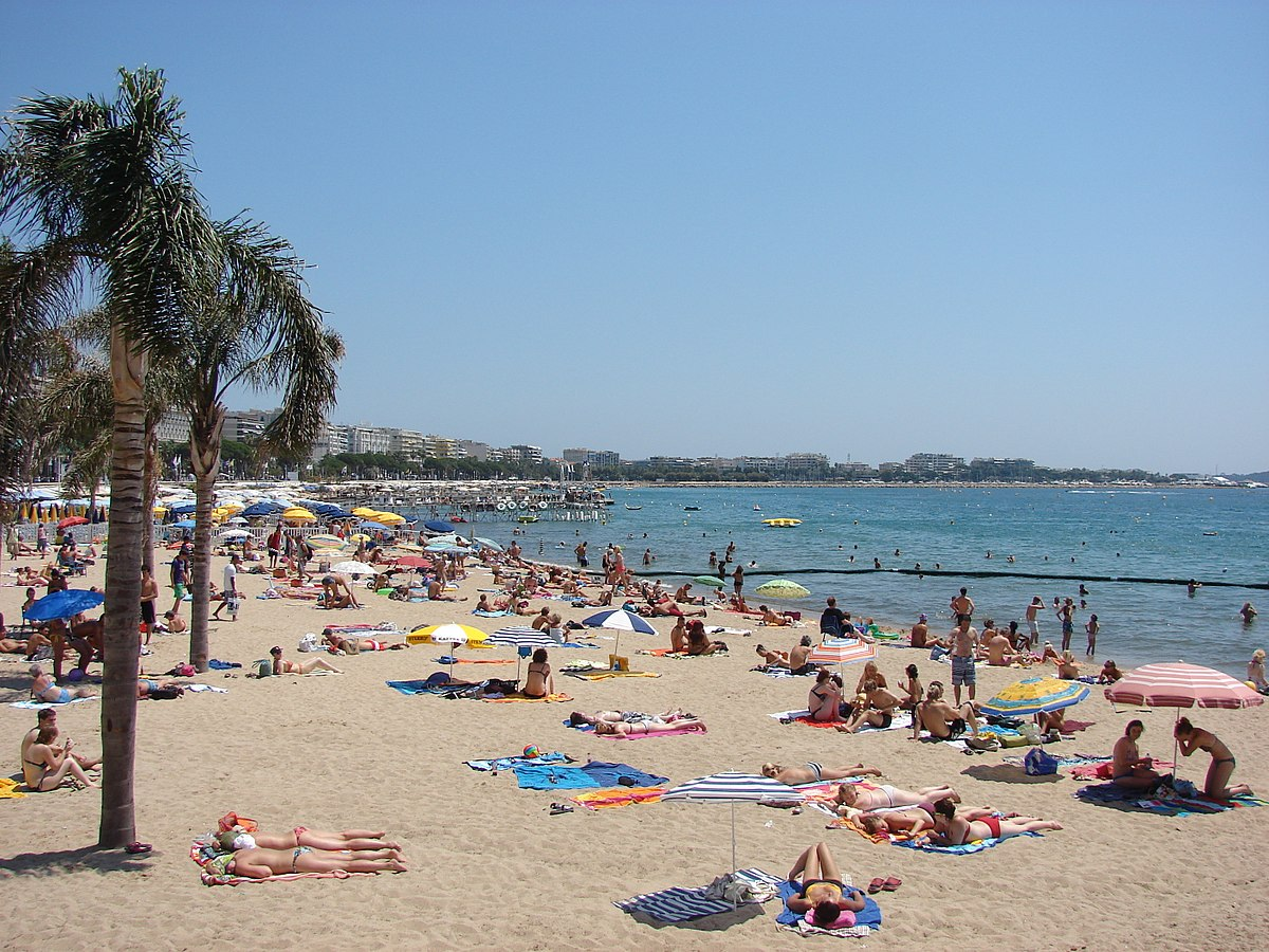 Plages de la Croisette tendance et gratuites aux extrêmités